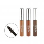 Applying Eyebrow Gel